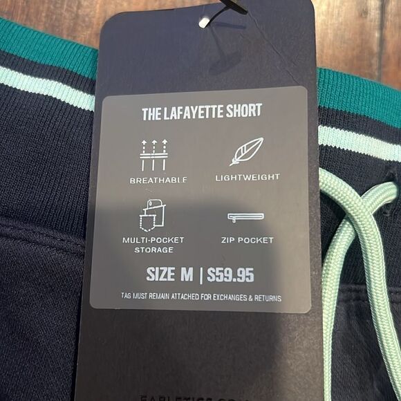 Fabletics The Lafayette Shorts size M NWT classic navy perfect for training - Picture 5 of 11